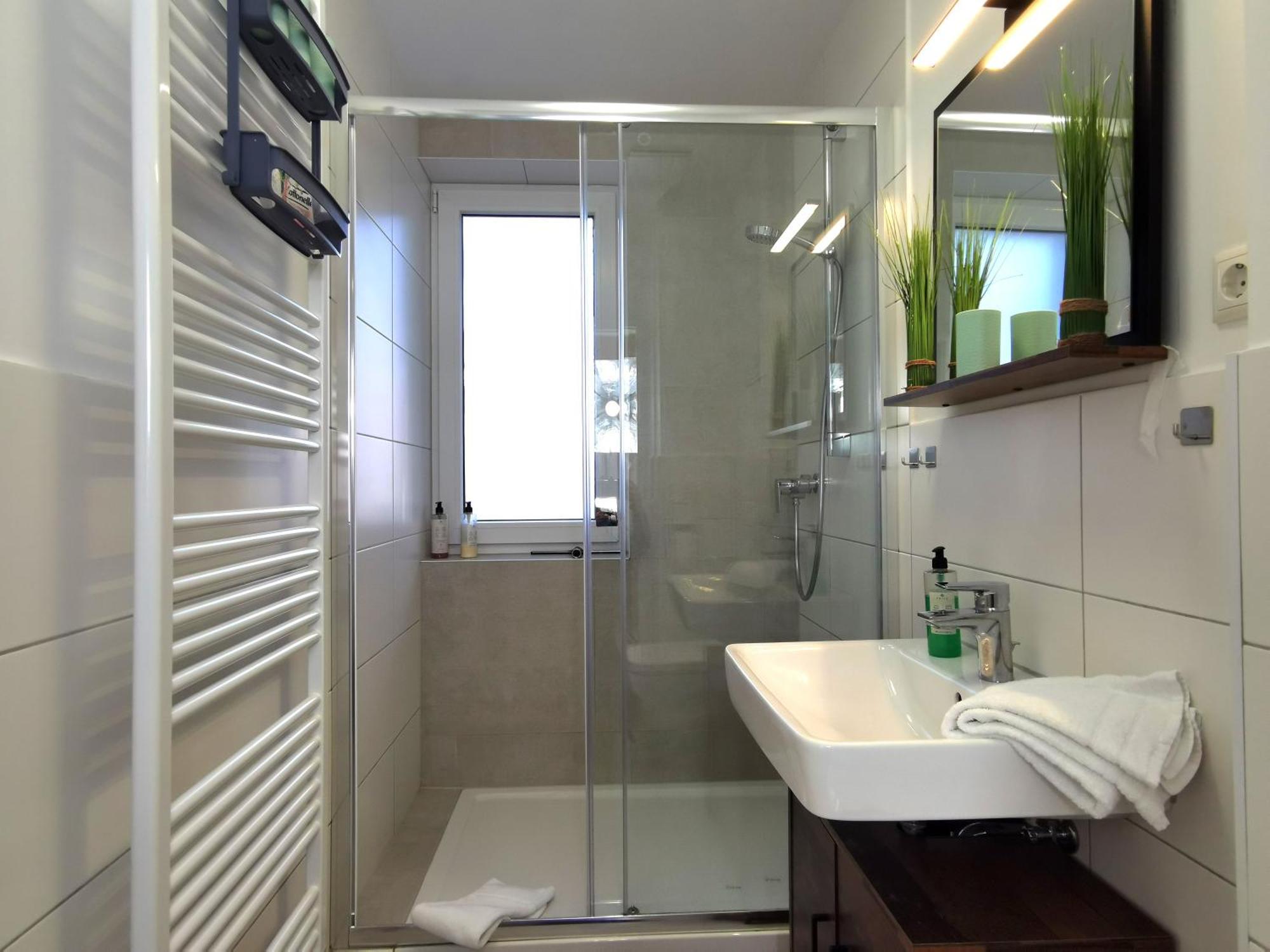 Bohnapartments Xl Suite - 2 Schlafzimmer Mit Balkon - Zentrum - Petersberg - Domplatz 埃尔福特 外观 照片